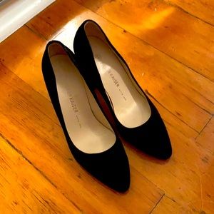 Peter Kaiser black suede SUPER comfy heels!